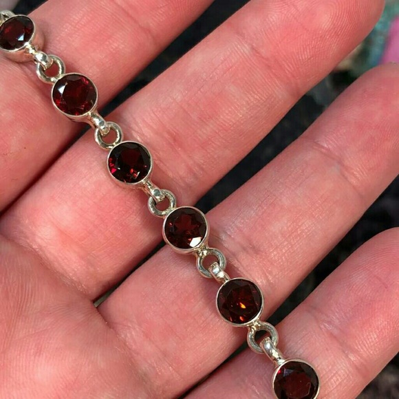 Petite Garnet Bracelet *NEW* 925 Sterling Silver - Picture 4 of 4